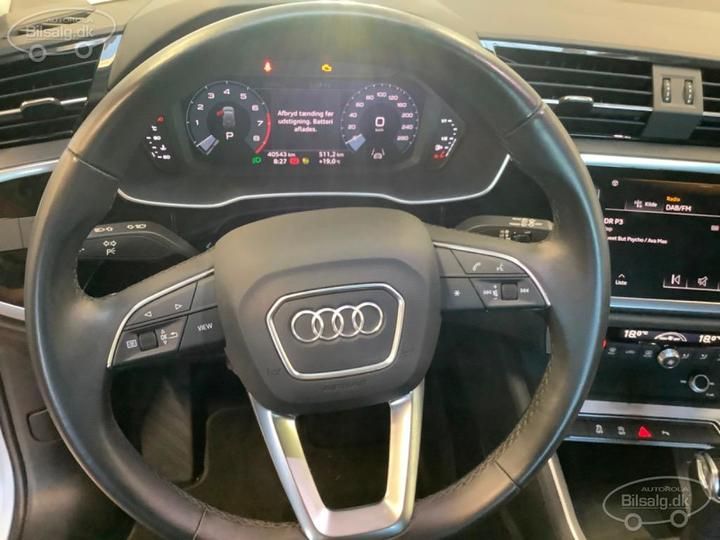 Photo 14 VIN: WAUZZZF38M1111105 - AUDI Q3 