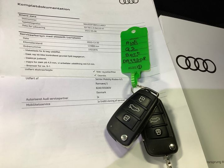 Photo 5 VIN: WAUZZZF38M1114957 - AUDI Q3 