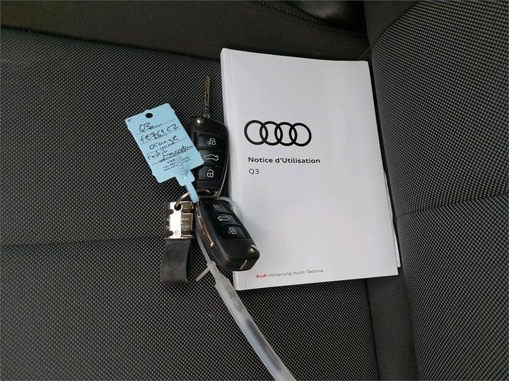 Photo 29 VIN: WAUZZZF39K1023807 - AUDI Q3 