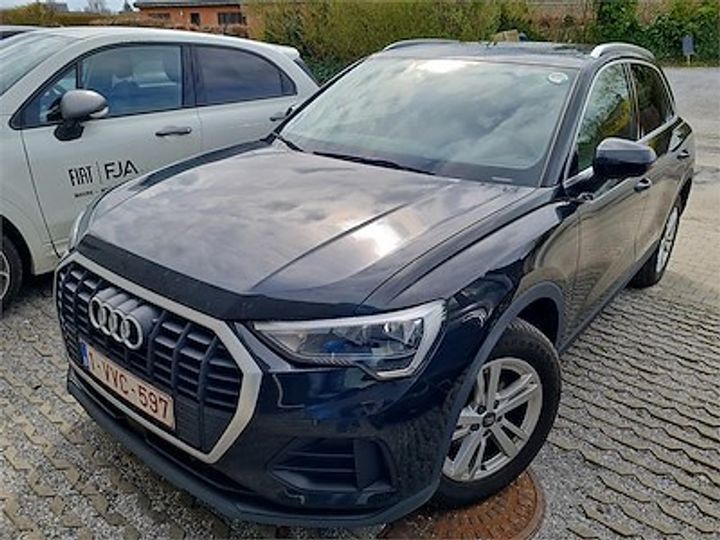 Photo 1 VIN: WAUZZZF39K1028800 - AUDI Q3 