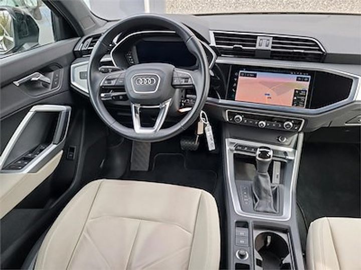 Photo 8 VIN: WAUZZZF39K1028800 - AUDI Q3 