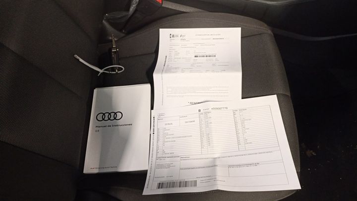 Photo 10 VIN: WAUZZZF3XL1041038 - AUDI Q3 