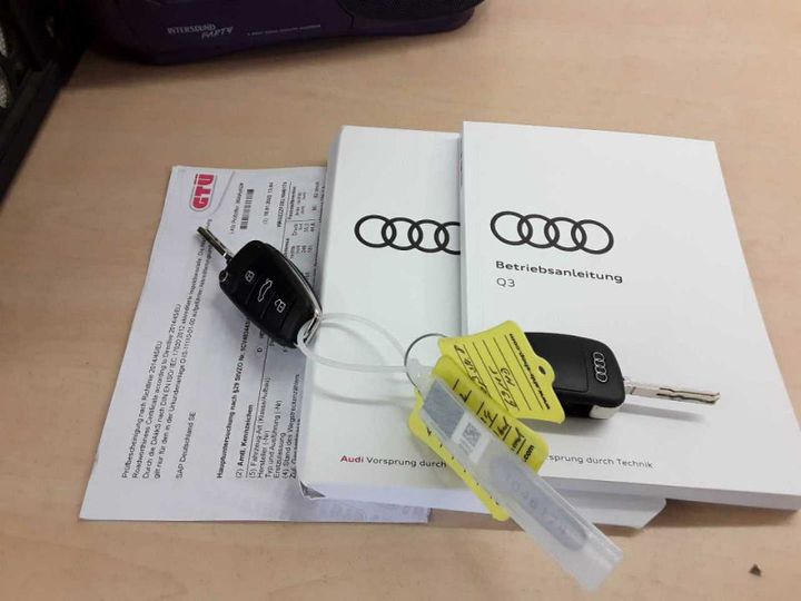 Photo 9 VIN: WAUZZZF3XL1046174 - AUDI Q3 