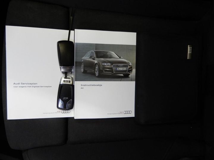 Photo 10 VIN: WAUZZZF40HA053070 - AUDI A4 LIMOUSINE 