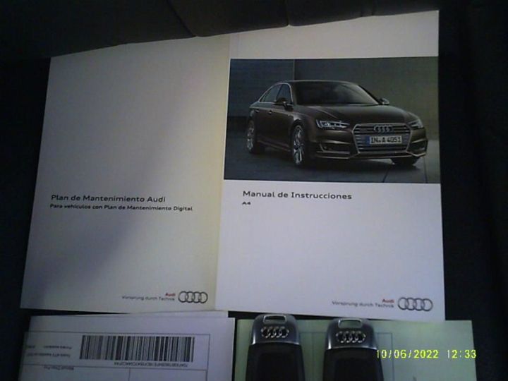 Photo 11 VIN: WAUZZZF40HA169241 - AUDI A4 