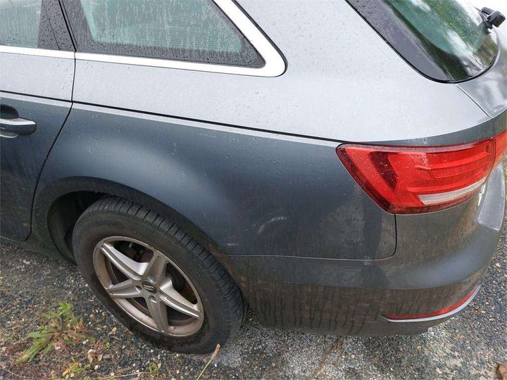 Photo 26 VIN: WAUZZZF40JA037084 - AUDI A4 AVANT 