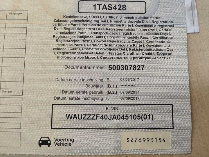 Photo 11 VIN: WAUZZZF40JA045105 - AUDI A4 AVANT &#3915 