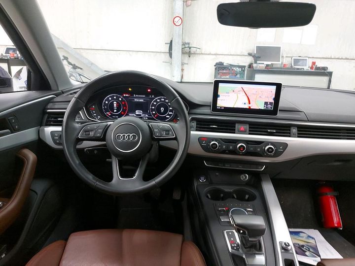 Photo 11 VIN: WAUZZZF40KA025793 - AUDI A4 