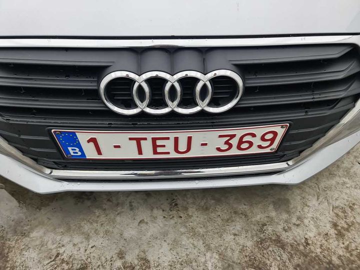 Photo 5 VIN: WAUZZZF41JA071745 - AUDI A4 AVANT &#3915 