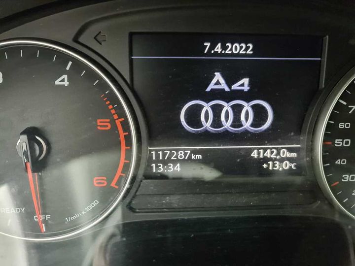 Photo 6 VIN: WAUZZZF41JA071745 - AUDI A4 AVANT &#3915 