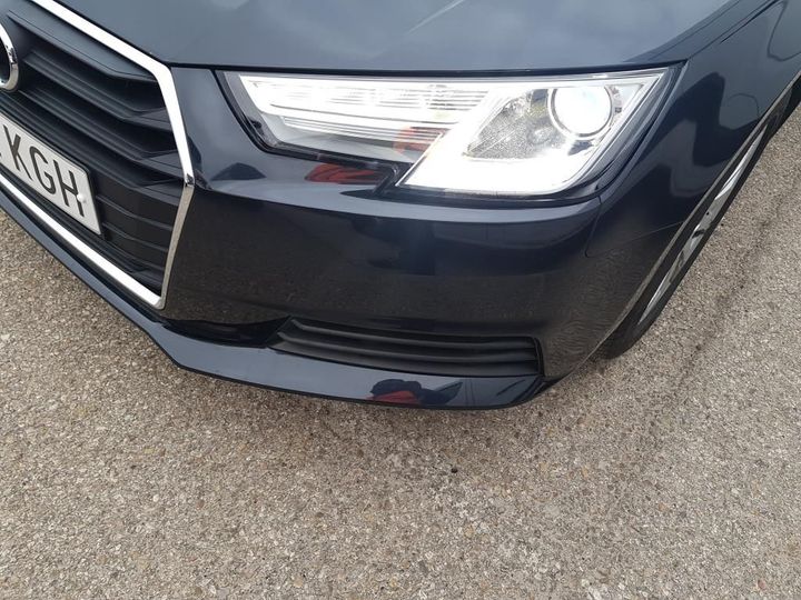 Photo 22 VIN: WAUZZZF41JA113542 - AUDI A4 