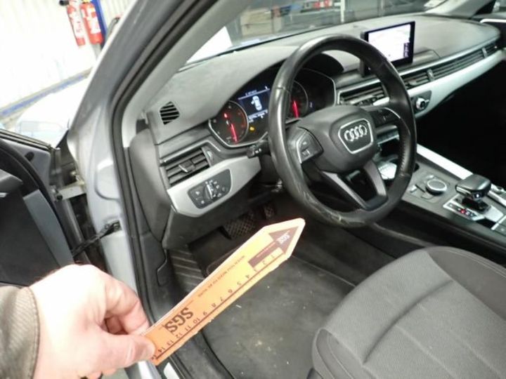 Photo 22 VIN: WAUZZZF41JA135783 - AUDI A4 AVANT 