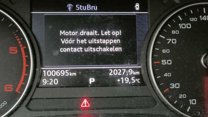 Photo 6 VIN: WAUZZZF41JA151644 - AUDI A4 AVANT &#3915 