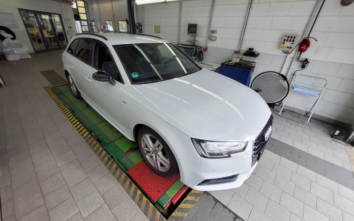 Photo 21 VIN: WAUZZZF41JA184983 - AUDI A4 AVANT (8W5)(08.2015-&GT) 