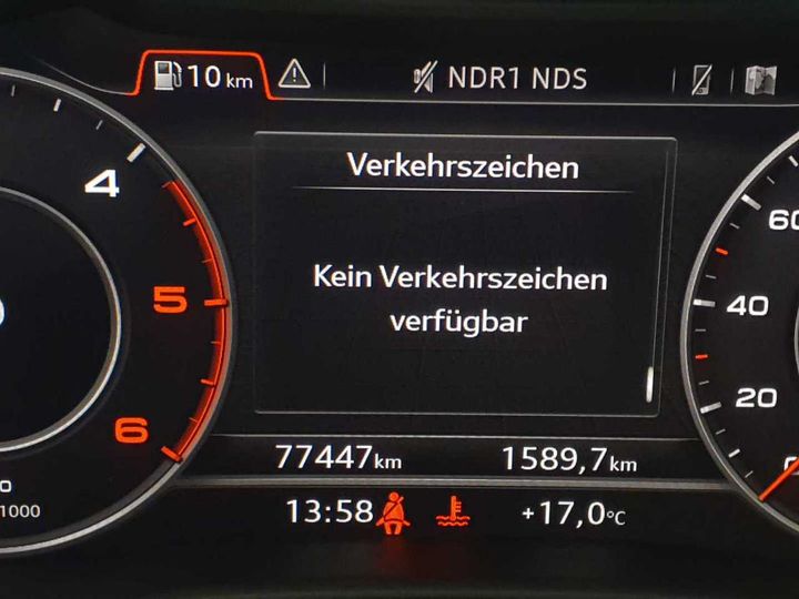 Photo 15 VIN: WAUZZZF41JA201832 - AUDI A4 AVANT 3.0 TDI 