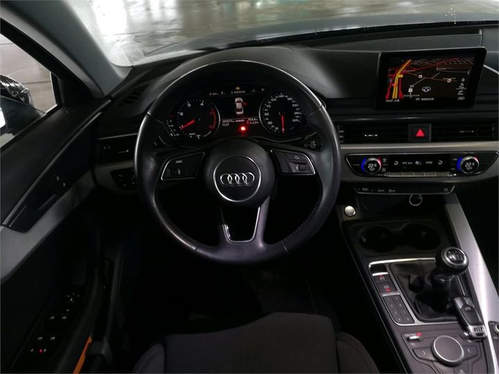 Photo 6 VIN: WAUZZZF41JN002174 - AUDI A4 