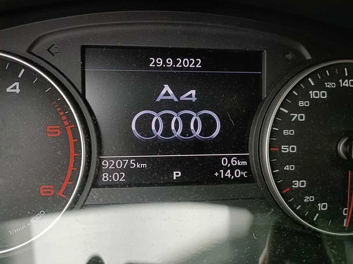 Photo 6 VIN: WAUZZZF41KA076137 - AUDI A4 AVANT &#3915 