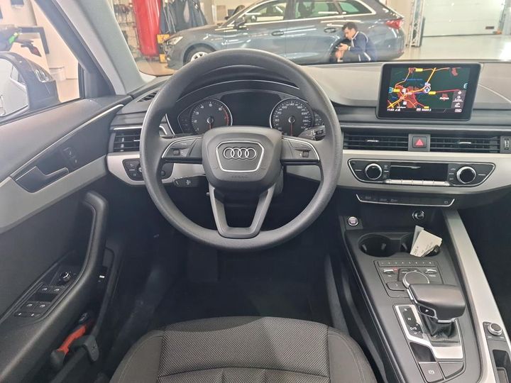 Photo 5 VIN: WAUZZZF41KA080334 - AUDI A4 