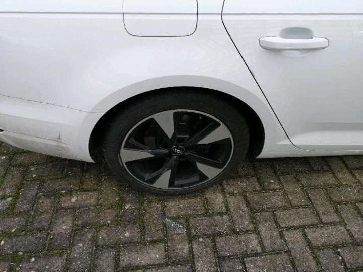 Photo 17 VIN: WAUZZZF42HA072946 - AUDI A4 AVANT 