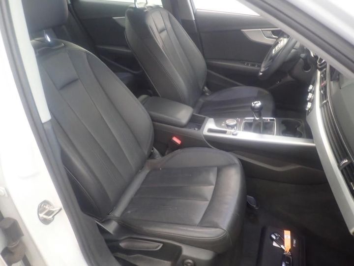 Photo 18 VIN: WAUZZZF42HN054181 - AUDI A4 