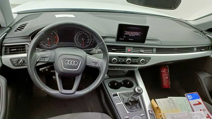 Photo 9 VIN: WAUZZZF42JA046367 - AUDI A4 BERLINE &#3915 