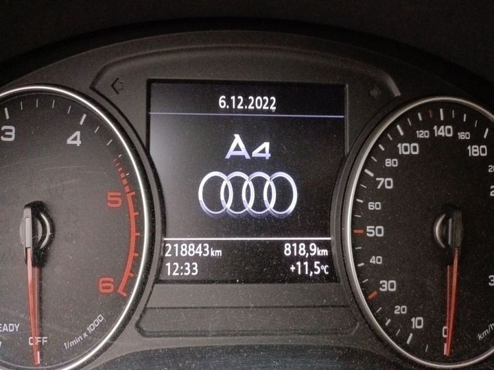 Photo 6 VIN: WAUZZZF42JA067624 - AUDI A4 AVANT &#3915 