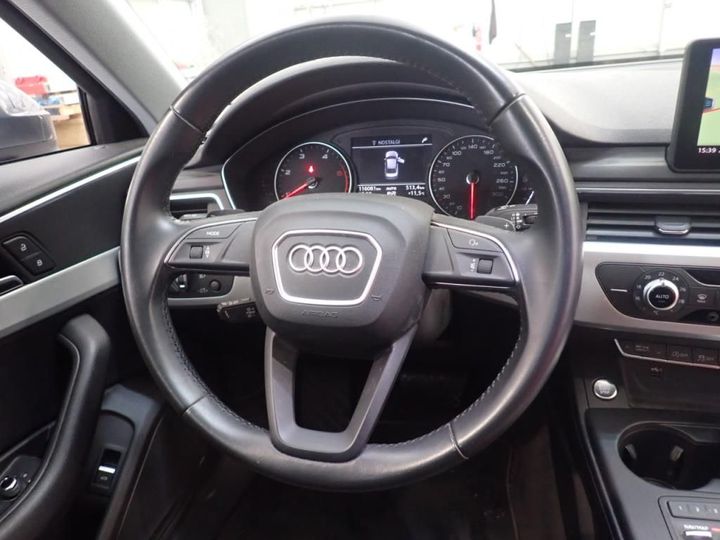 Photo 12 VIN: WAUZZZF42JN013877 - AUDI A4 