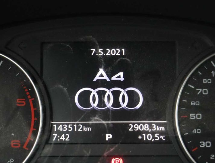 Photo 6 VIN: WAUZZZF43GA085770 - AUDI A4 AVANT &#3915 