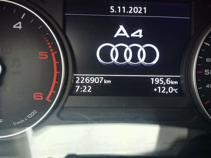 Photo 6 VIN: WAUZZZF43HA063334 - AUDI A4 AVANT &#3915 