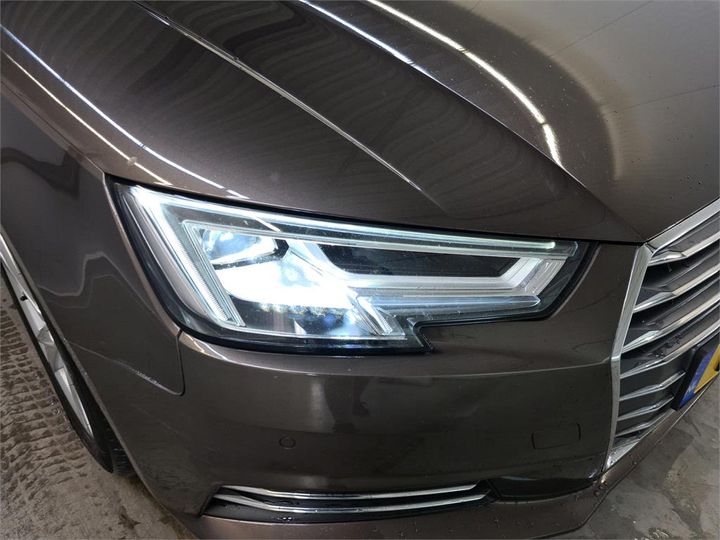 Photo 31 VIN: WAUZZZF43HN067098 - AUDI A4 