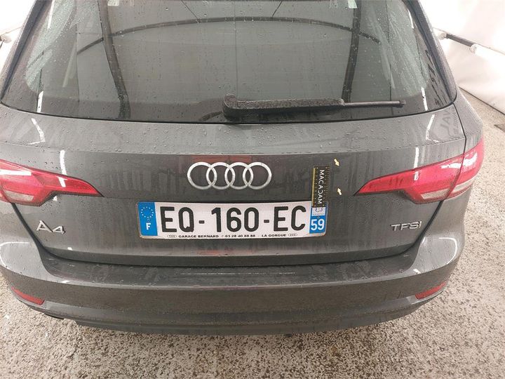 Photo 10 VIN: WAUZZZF43JA031781 - AUDI A4 AVANT 