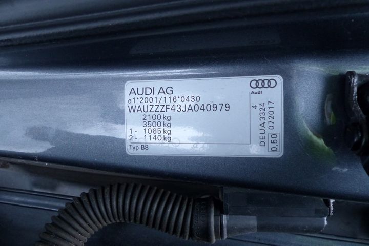 Photo 4 VIN: WAUZZZF43JA040979 - AUDI A4 