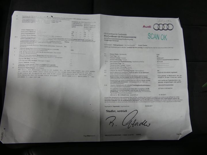 Photo 14 VIN: WAUZZZF43JA043560 - AUDI A4 AVANT 