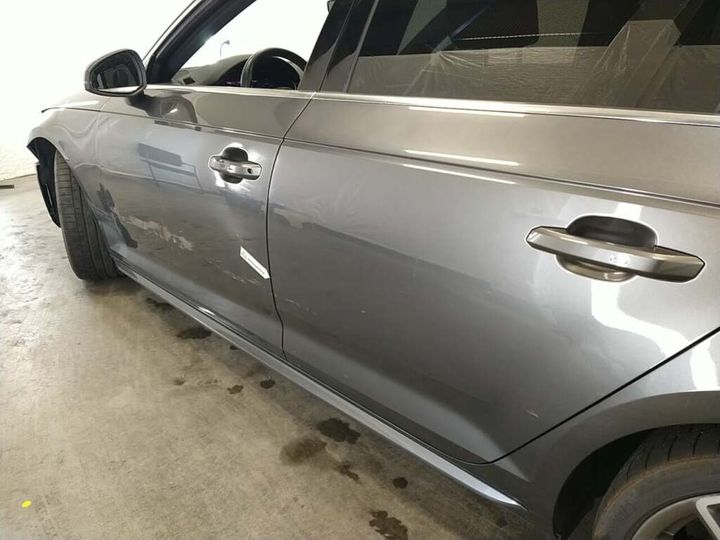 Photo 4 VIN: WAUZZZF43JA068135 - AUDI A4 