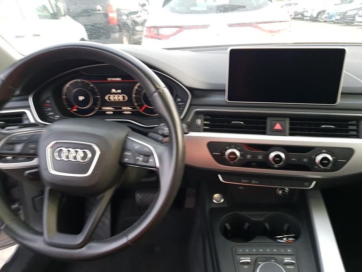 Photo 19 VIN: WAUZZZF43JA222567 - AUDI A4 