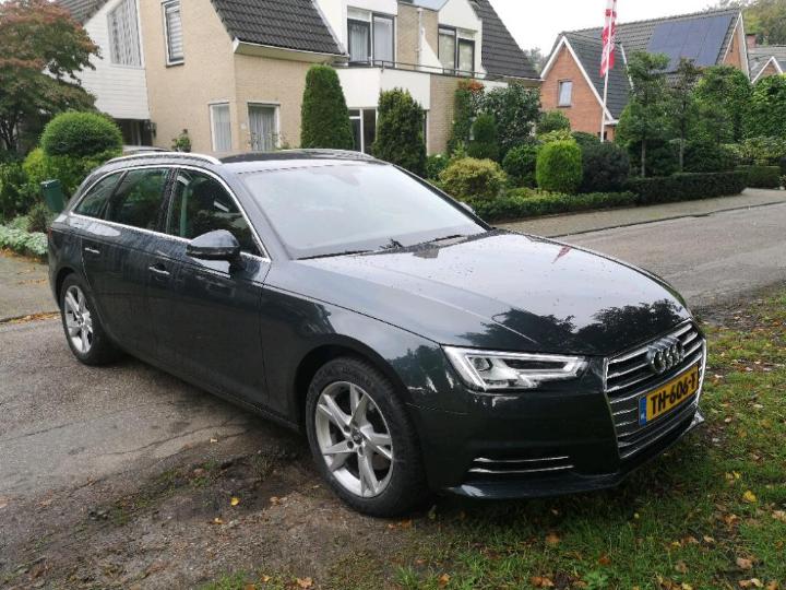 Photo 2 VIN: WAUZZZF43JA226635 - AUDI A4 AVANT 