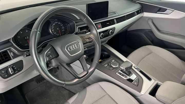 Photo 9 VIN: WAUZZZF43KA101443 - AUDI A4 