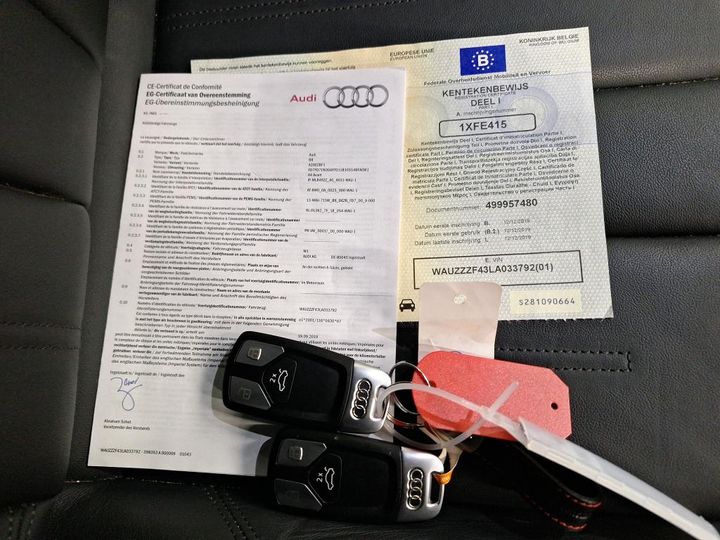 Photo 3 VIN: WAUZZZF43LA033792 - AUDI A4 AVANT 