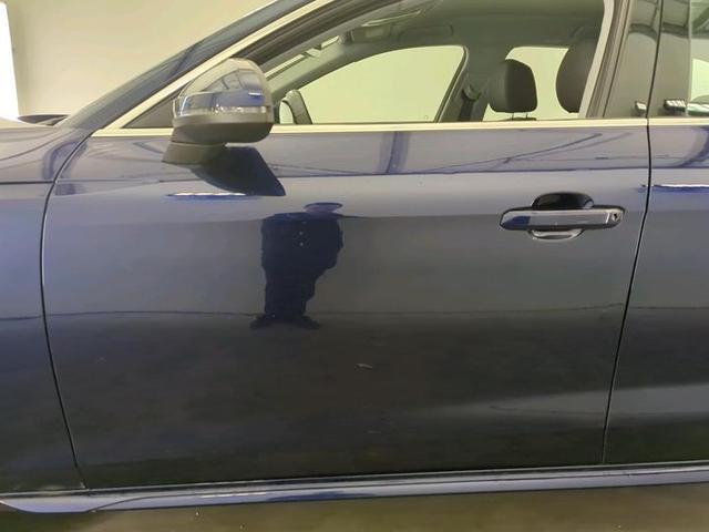 Photo 26 VIN: WAUZZZF43LA075346 - AUDI A4 