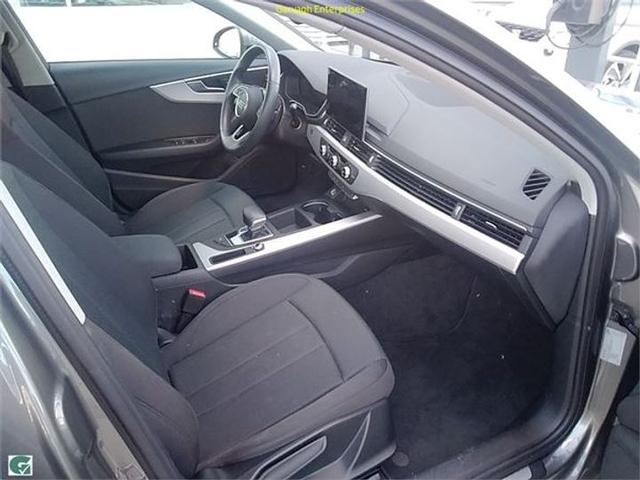 Photo 16 VIN: WAUZZZF43MA039237 - AUDI A4 