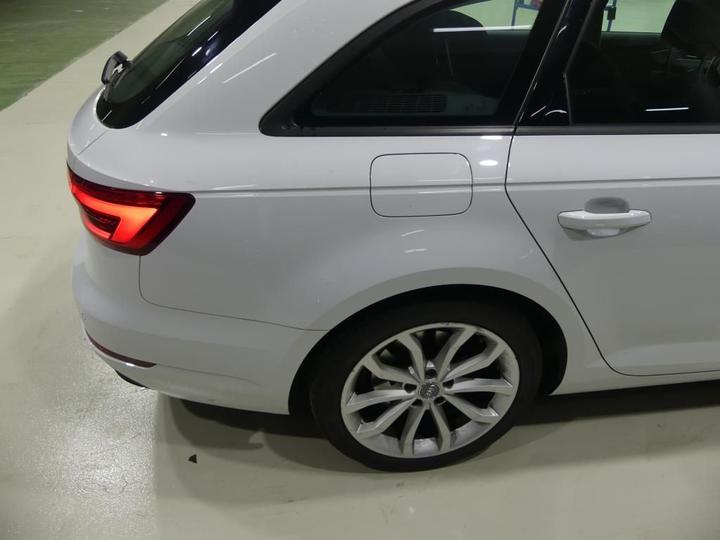 Photo 29 VIN: WAUZZZF44HA028043 - AUDI A4 AVANT 