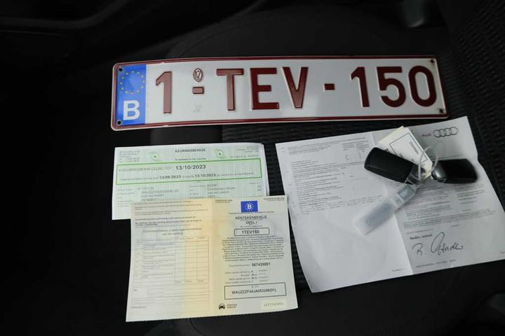 Photo 4 VIN: WAUZZZF44JA053286 - AUDI A4 AVANT &#3915 