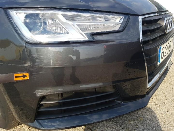 Photo 28 VIN: WAUZZZF44JA053952 - AUDI A4 