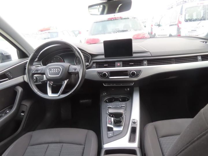 Photo 3 VIN: WAUZZZF44JA077751 - AUDI A4 