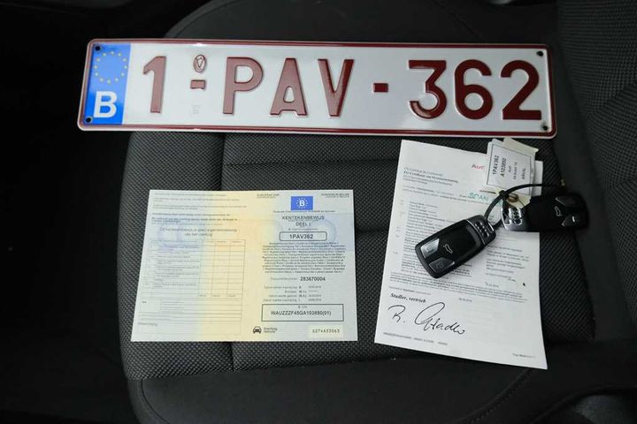 Photo 4 VIN: WAUZZZF45GA103850 - AUDI A4 AVANT &#3915 