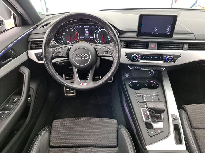 Photo 31 VIN: WAUZZZF45GN005894 - AUDI A4 