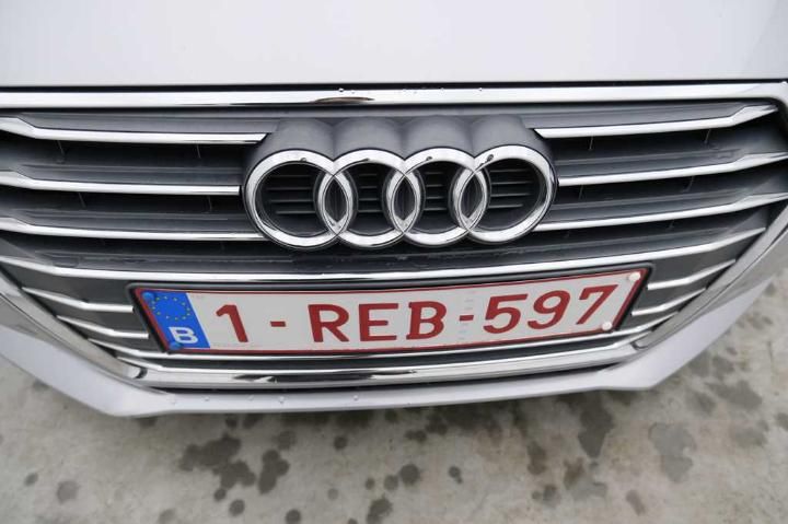 Photo 5 VIN: WAUZZZF45HA098540 - AUDI A4 AVANT &#3915 