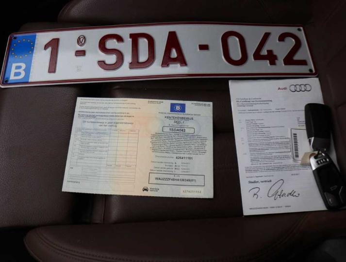 Photo 4 VIN: WAUZZZF45HA136249 - AUDI A4 AVANT &#3915 