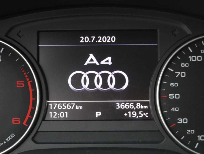 Photo 6 VIN: WAUZZZF45HA136249 - AUDI A4 AVANT &#3915 