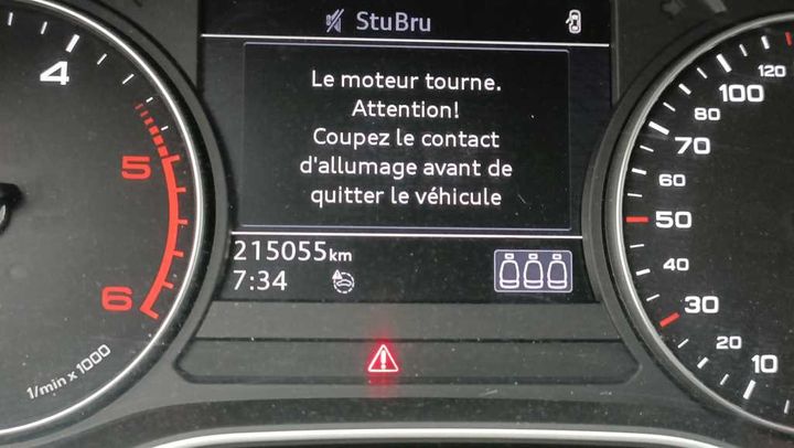 Photo 6 VIN: WAUZZZF45HA149664 - AUDI A4 BERLINE &#3915 